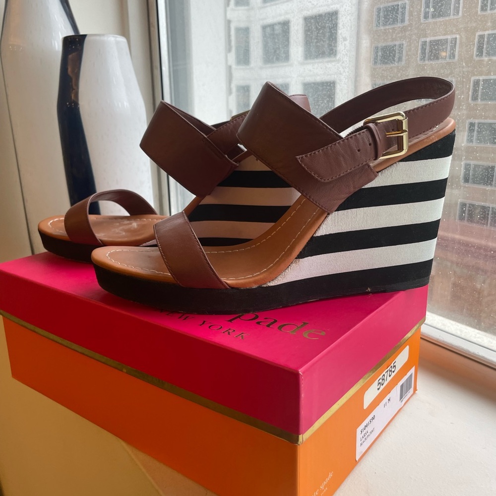 KATE SPADE Larsa Wedge Sandals